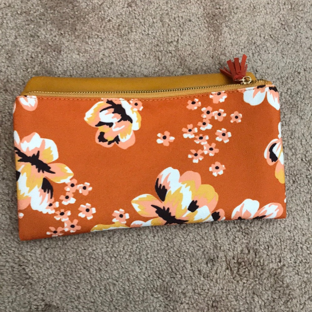 Brand new Rachel Pally clutch